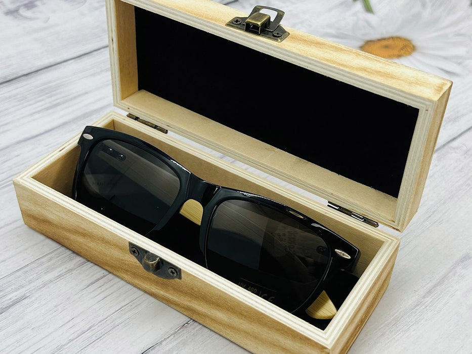 Personalized Groomsmen Sunglasses Case Set,Wooden Groomsmen Gift Box,Engraved Mens Sunglasses,Custom Wood Sunglasses Box,Bachelor Party Gift